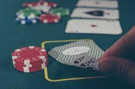 Website Idn Poker Oleh Berjenis-Jenis Golongan Permainan Online Kartu Terbaik